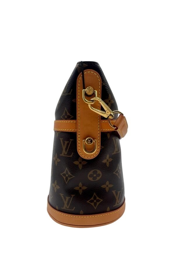 LOUIS VUITTON - DUFFLE BUCKET - Image 16